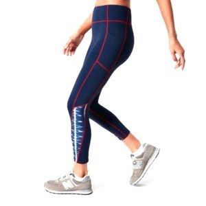 Tuckernuck Navy and Amer-ikat High Rise Flex Compression Leggings Small